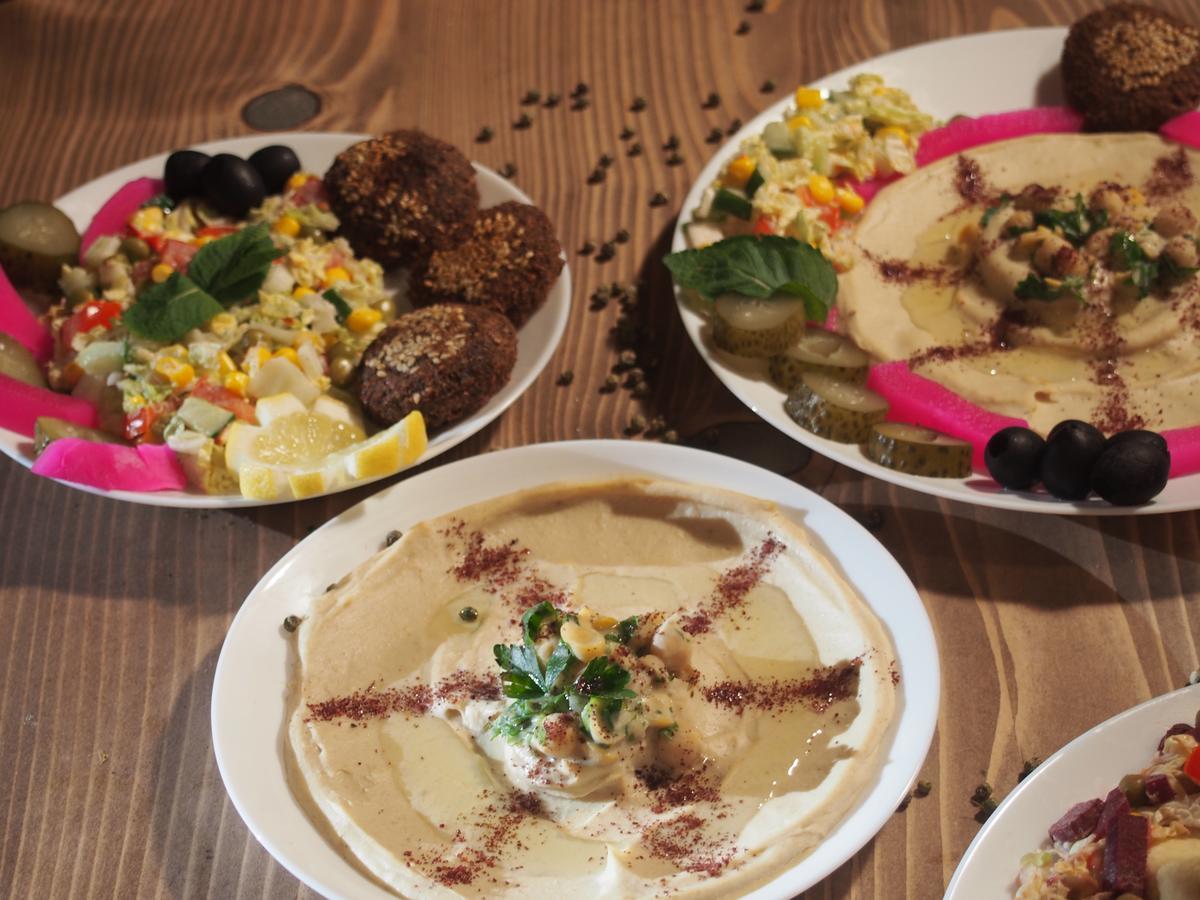 Hummus Vegan Hostel