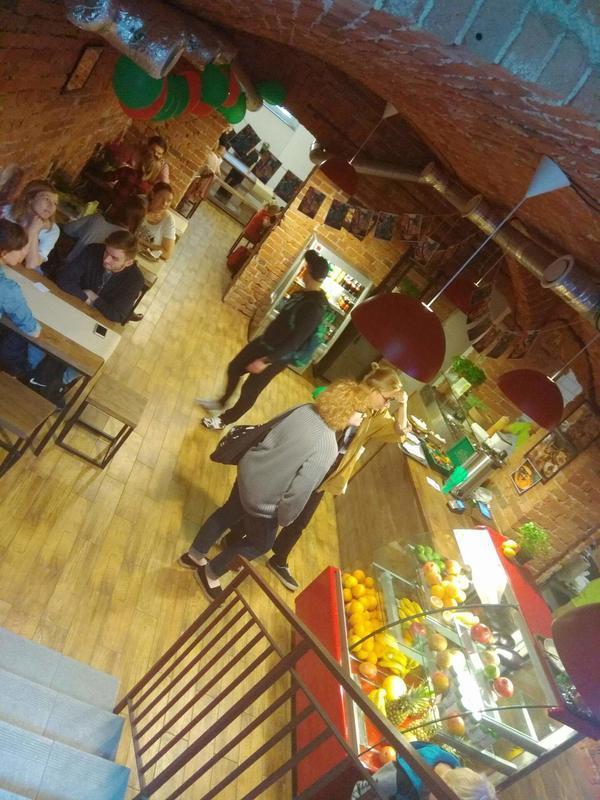 Hummus Vegan Hostel *